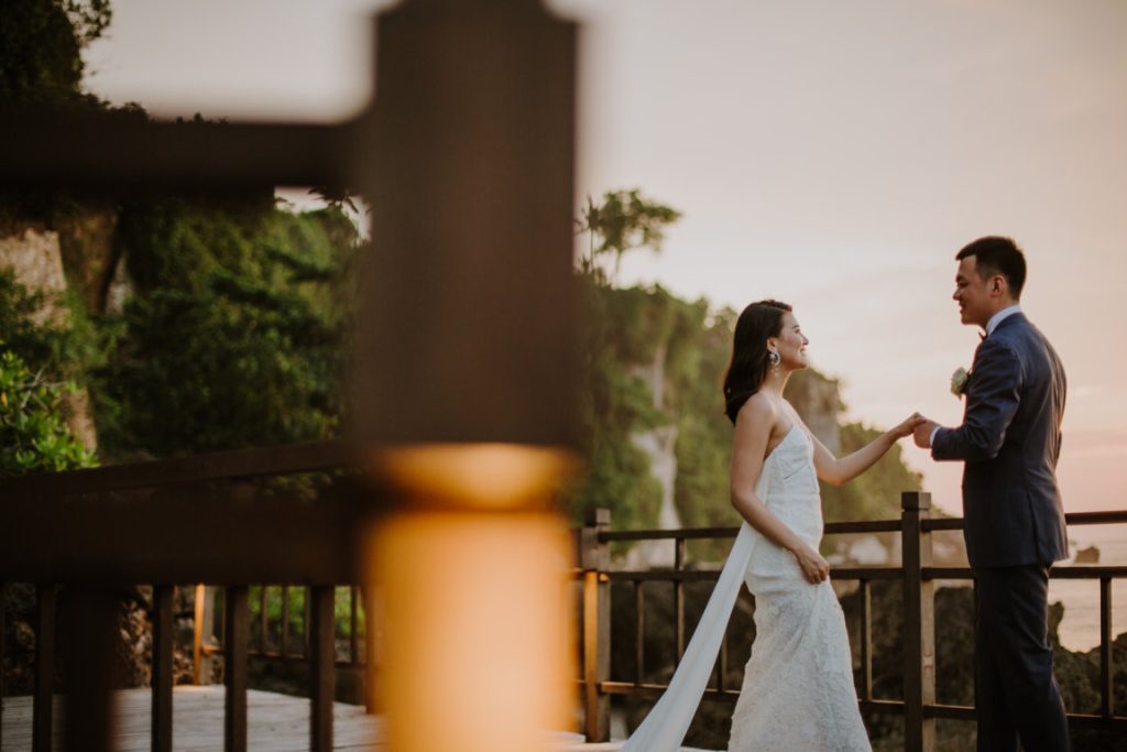 uluwatu cliff prewedding